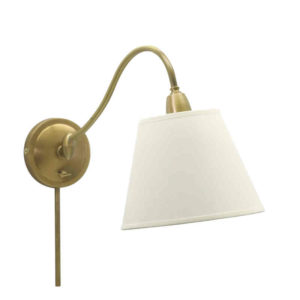 HP725-WB-WL_House of Troy Hyde Park Single Light Wall Swing Arm Lamp in a Weathered Brass Finish