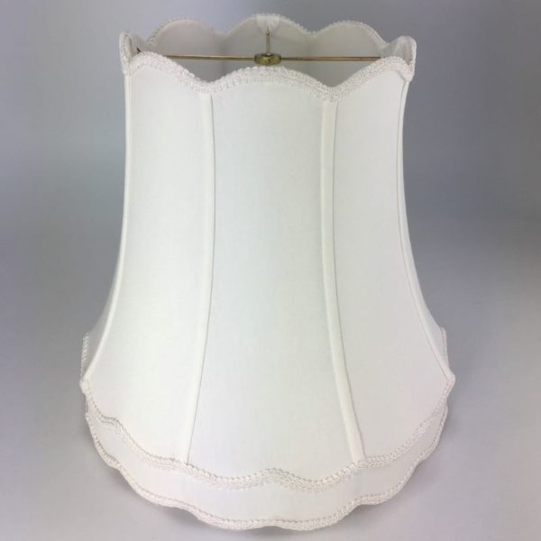 Scalloped Colonial Silk Bell Lampshade with a Gallery